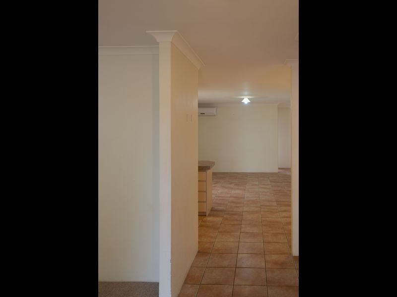 2/257 Surrey Road, Kewdale WA 6105