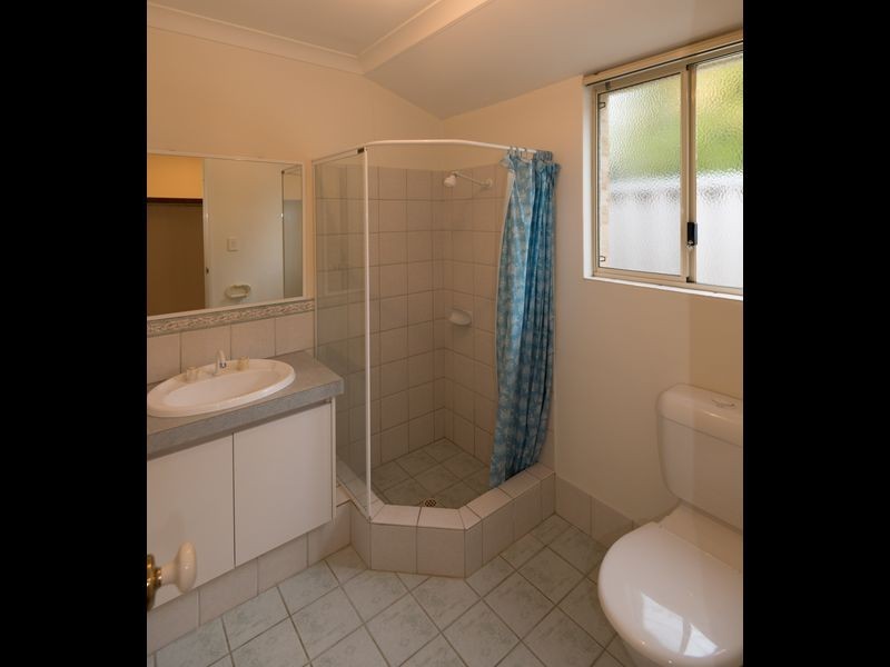 2/257 Surrey Road, Kewdale WA 6105