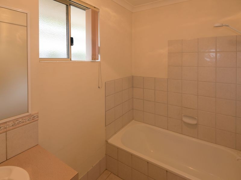 2/257 Surrey Road, Kewdale WA 6105
