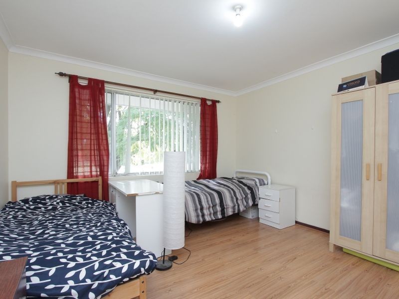 33 O’Dell Street, Thornlie WA 6108