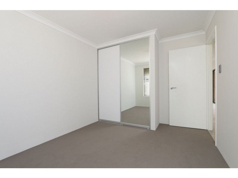 18 Jordan Street, Haynes WA 6112