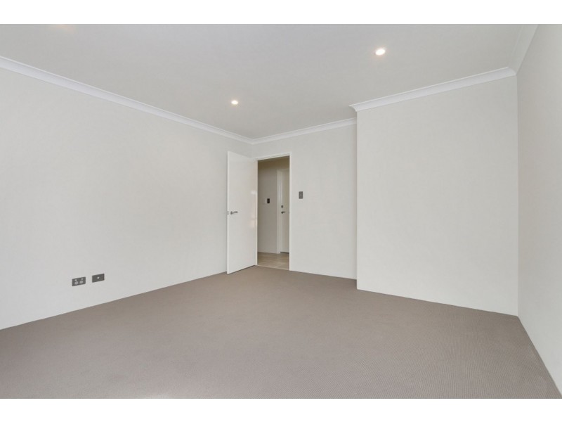 18 Jordan Street, Haynes WA 6112