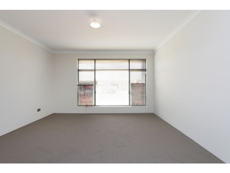18 Jordan Street, Haynes WA 6112