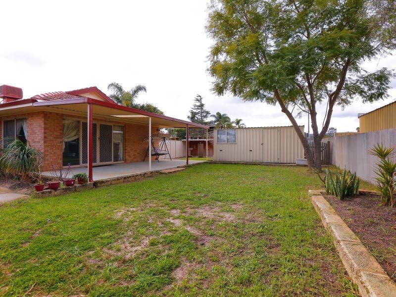 7 Devine Street, Maddington WA 6109