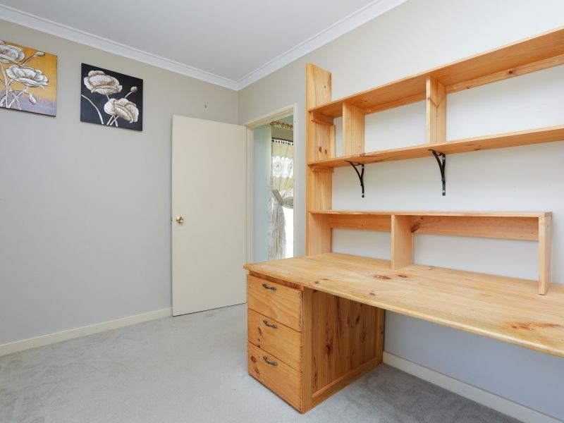 7 Devine Street, Maddington WA 6109