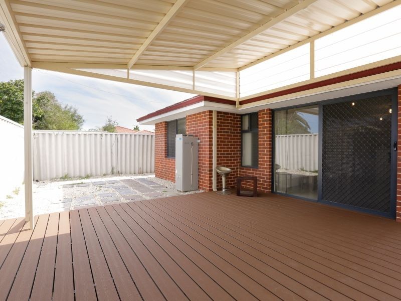 12/268 Wharf Street, Queens Park WA 6107