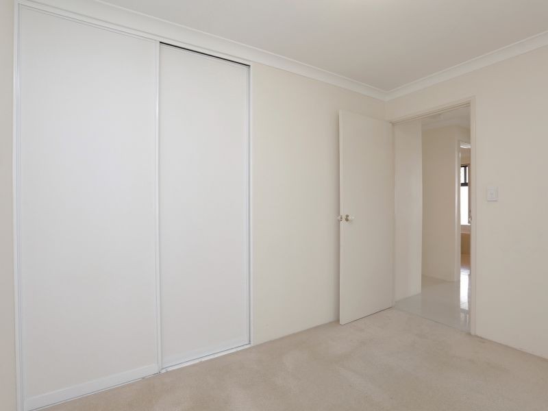 12/268 Wharf Street, Queens Park WA 6107