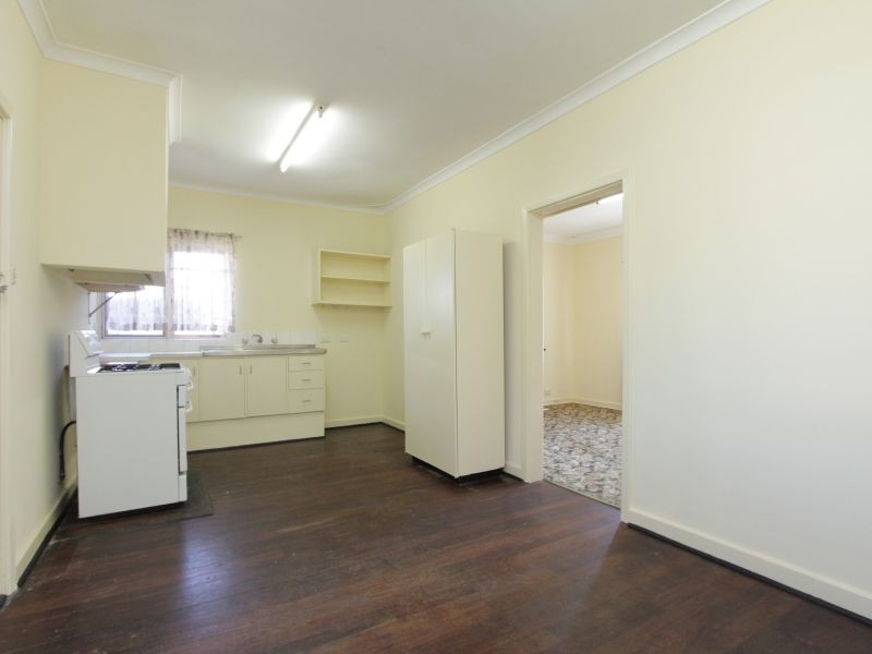 23 Mills Street, Cannington WA 6107