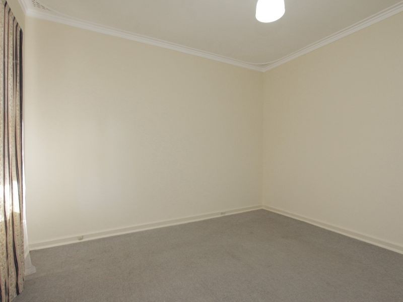 23 Mills Street, Cannington WA 6107