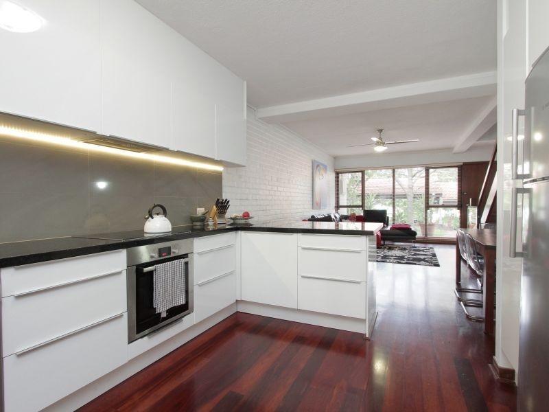 6/109 Broadway, Nedlands WA 6009