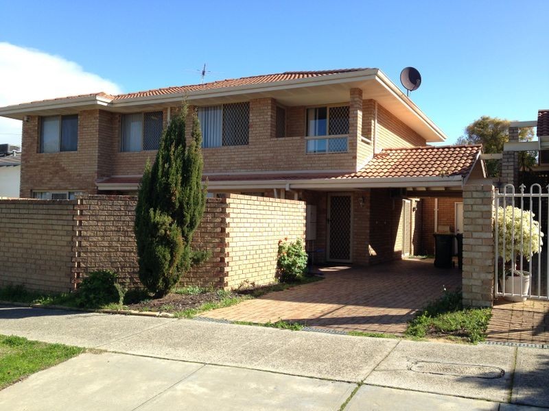 1/17 McMillan Street, Victoria Park WA 6100