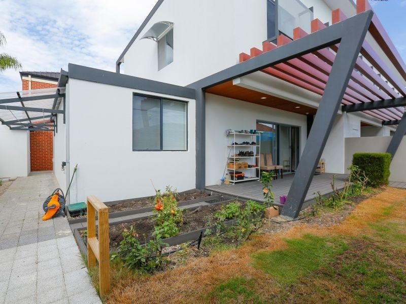 338D Mill Point Road, South Perth WA 6151