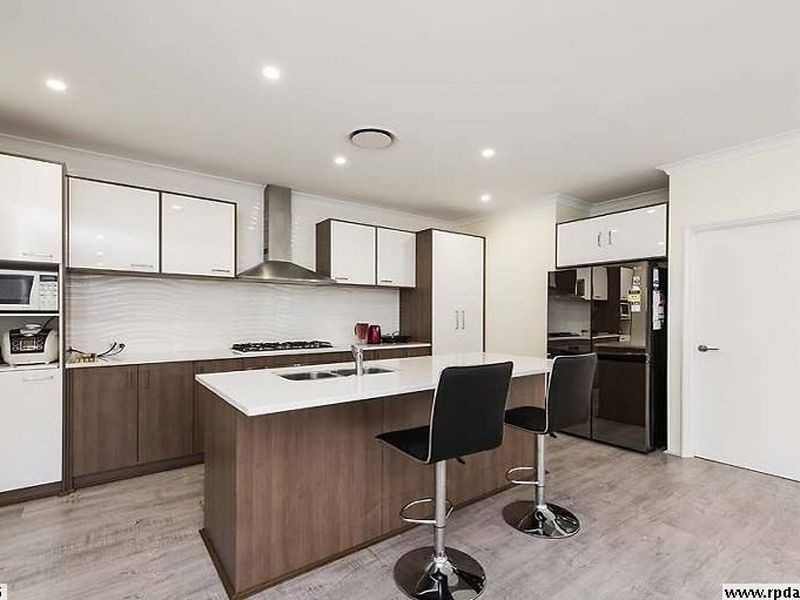 5 Vienta Street, Aveley WA 6069