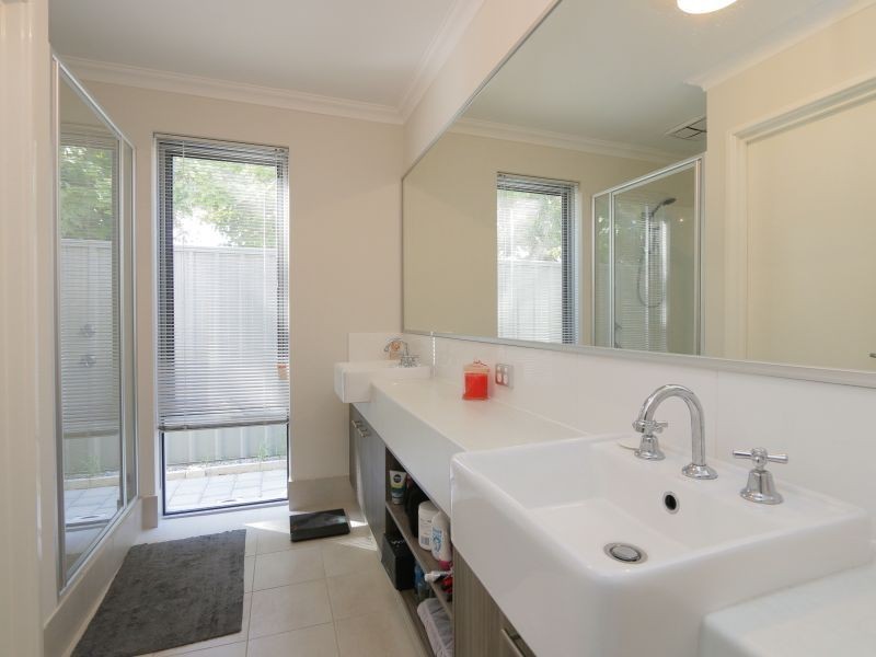 135B Planet Street, Carlisle WA 6101