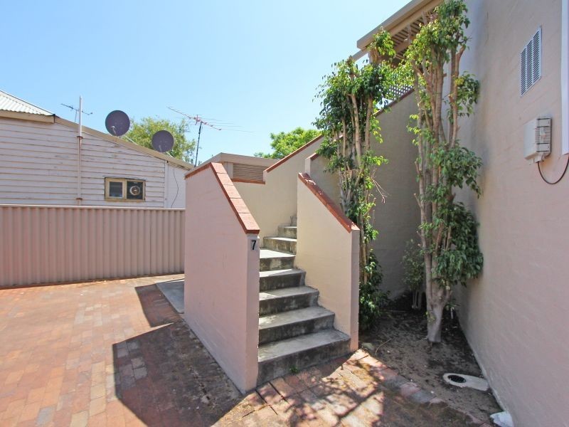 7/32 Garland Street, Victoria Park WA 6100
