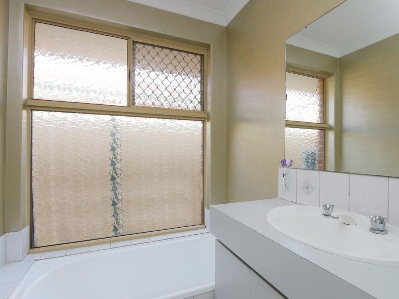 6/1 Chapman Road, St James WA 6102
