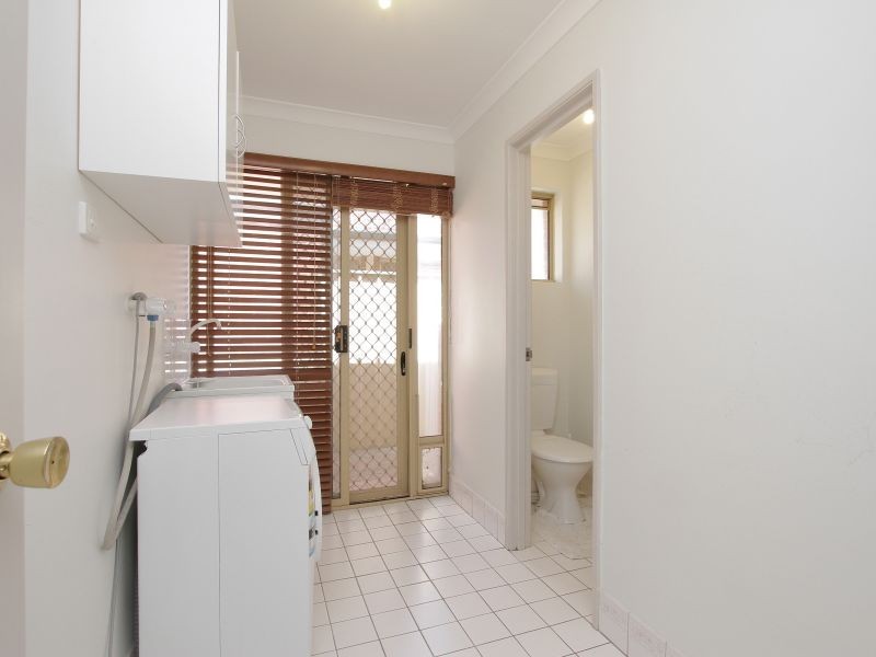6/1 Chapman Road, St James WA 6102