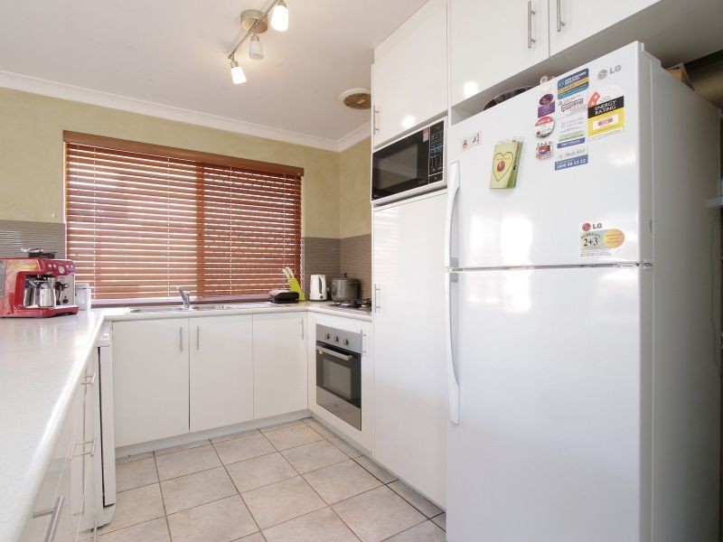 6/1 Chapman Road, St James WA 6102