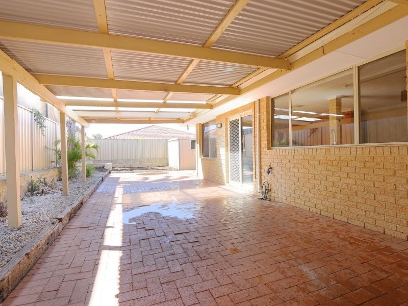 24 Kalix Elbow, Merriwa WA 6030