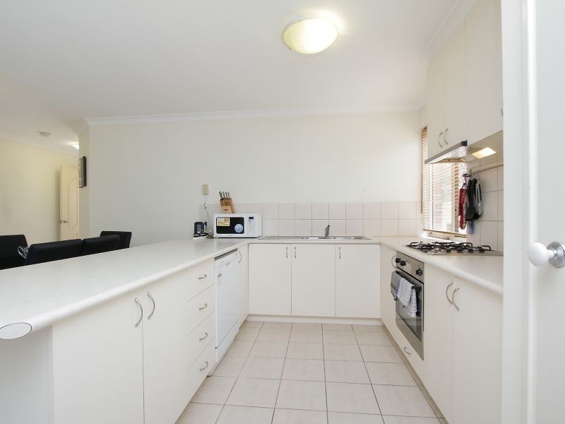 56B Leonard Street, Victoria Park WA 6100