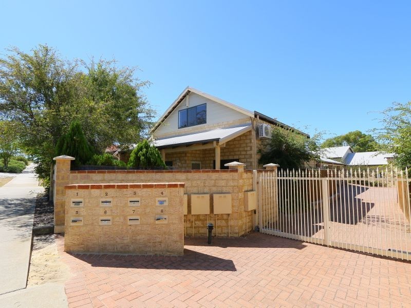 2/174 Carnarvon Street, East Victoria Park WA 6101