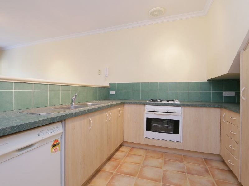 2/174 Carnarvon Street, East Victoria Park WA 6101