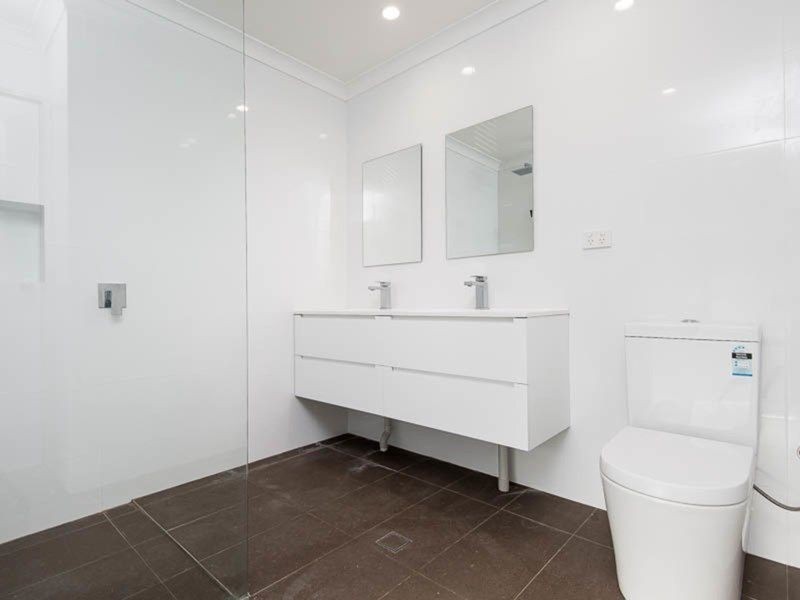 25 Dudley Street, Rivervale WA 6103