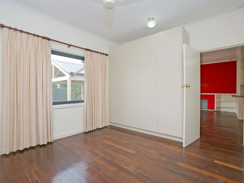 72 Leach Highway, Wilson WA 6107