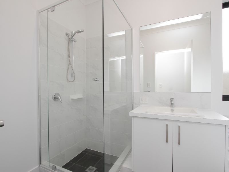 48 Villatella Gardens, Piara Waters WA 6112