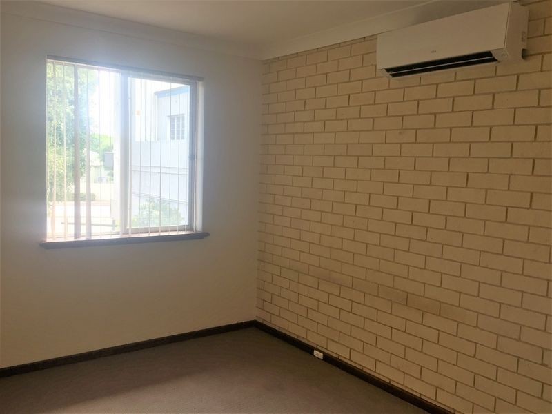 4/246 Canning Highway, Como WA 6152