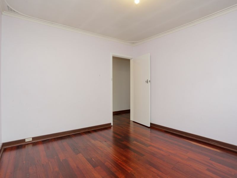 70 Bungaree Road, Wilson WA 6107