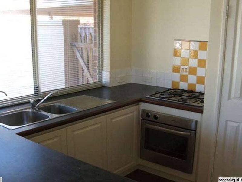 11 Osten Drive, Langford WA 6147