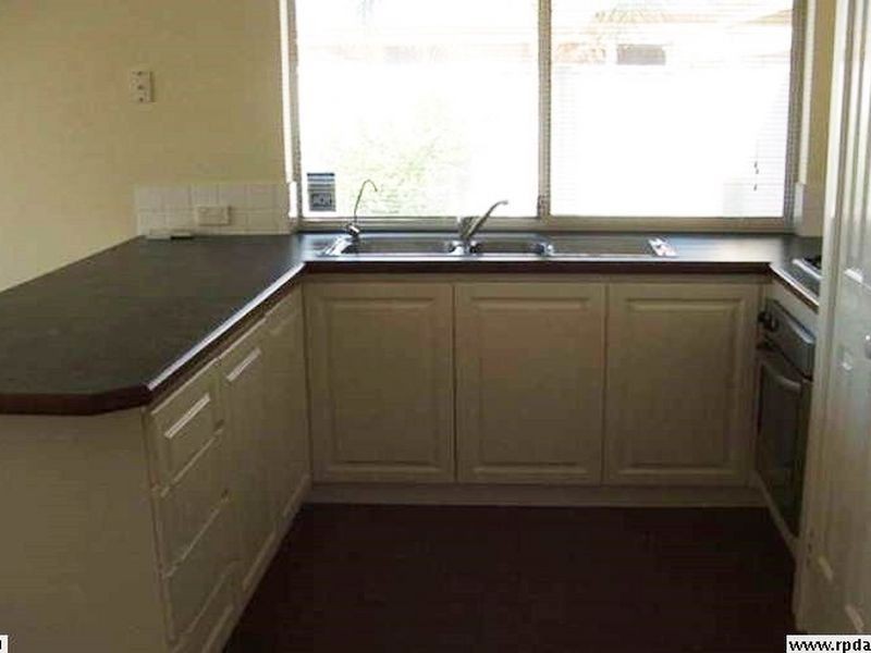 11 Osten Drive, Langford WA 6147