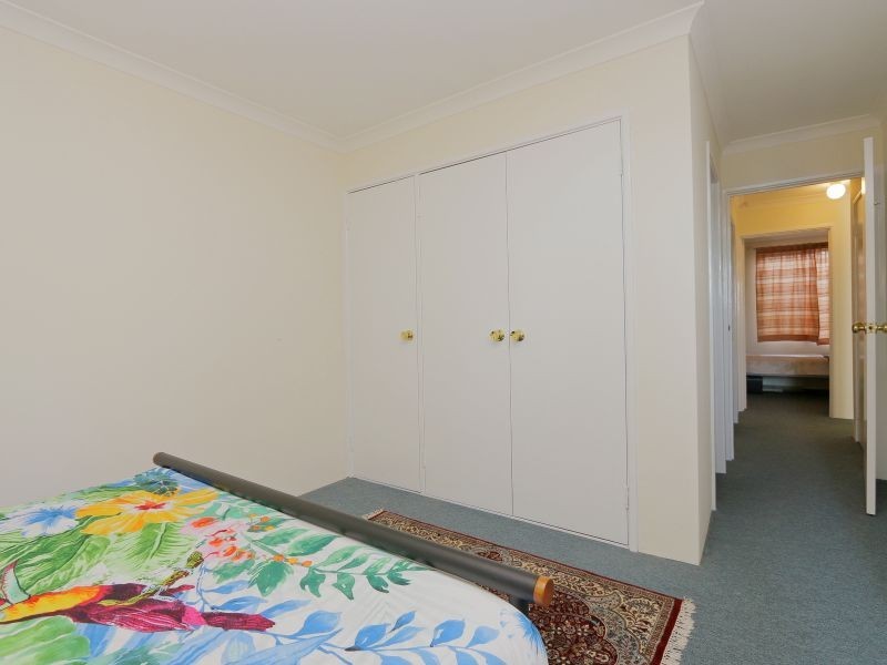 8/6 Warwick Street, St James WA 6102