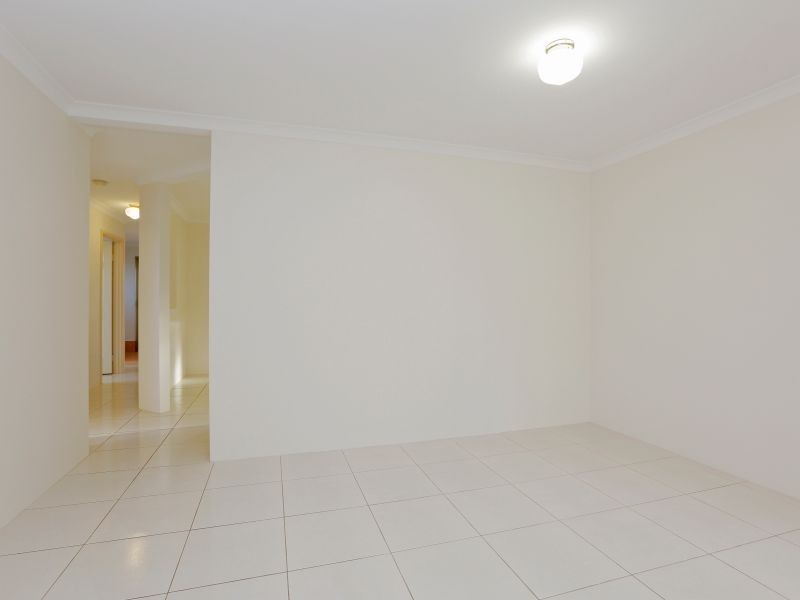 4/36 Queen Street, Bentley WA 6102