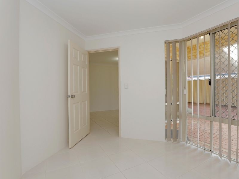 4/36 Queen Street, Bentley WA 6102