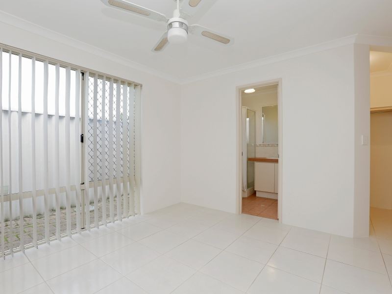 4/36 Queen Street, Bentley WA 6102