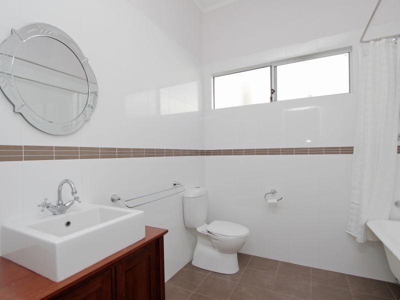 122 Stuart Street, Inglewood WA 6052