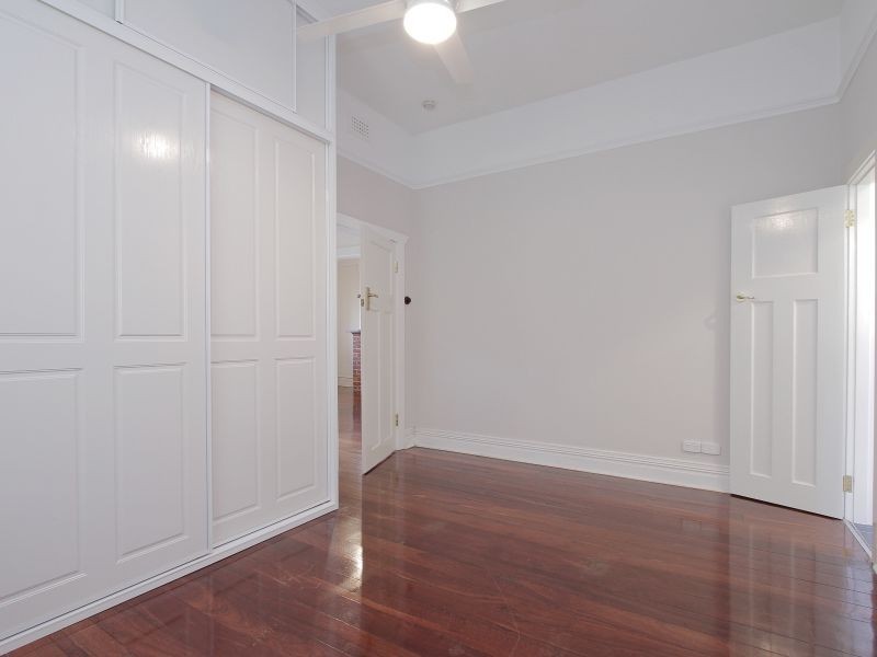 122 Stuart Street, Inglewood WA 6052