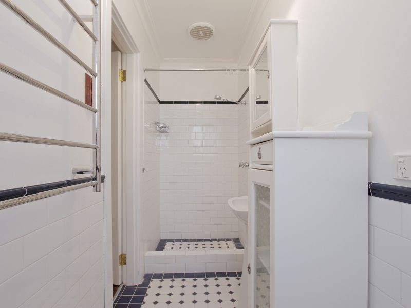 122 Stuart Street, Inglewood WA 6052