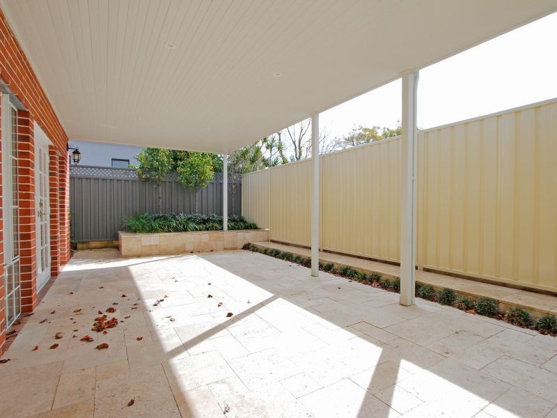 122 Stuart Street, Inglewood WA 6052