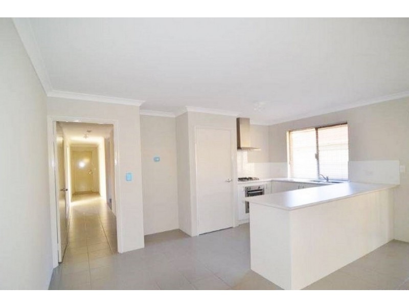 211A Wharf Street, Queens Park WA 6107