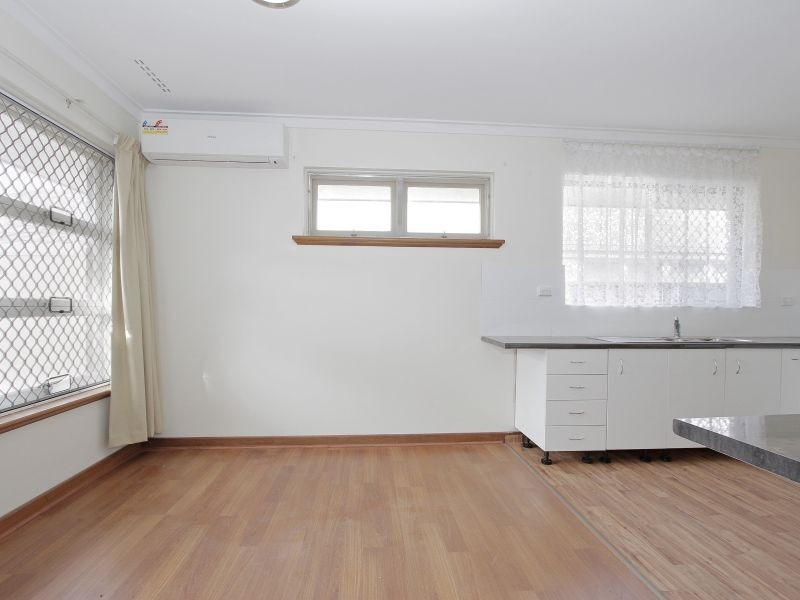 72 Davies Crescent, Kardinya WA 6163