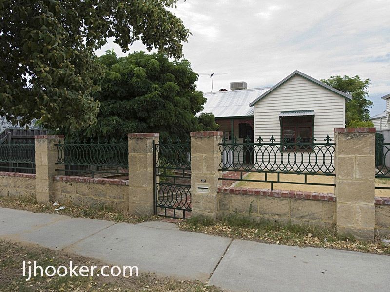 10 Canterbury Terrace, East Victoria Park WA 6101
