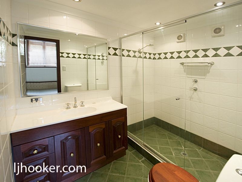10 Canterbury Terrace, East Victoria Park WA 6101