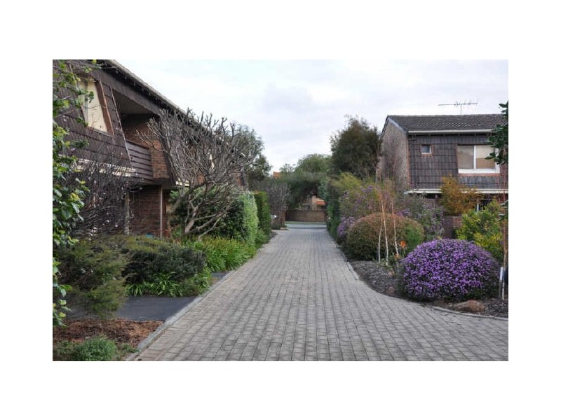 11/10 Gardner Street, Como WA 6152