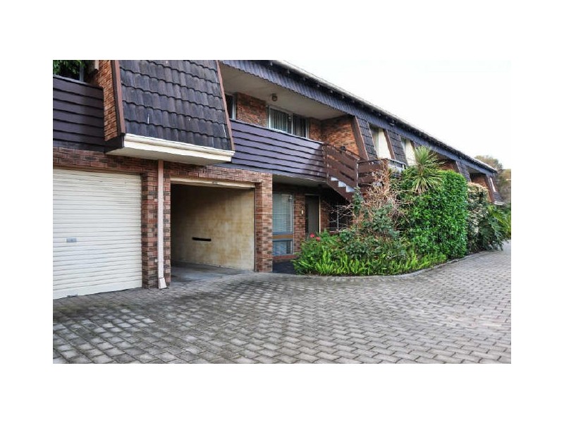 11/10 Gardner Street, Como WA 6152