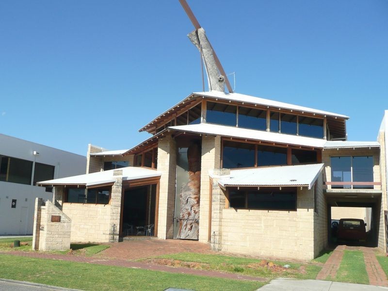 18 Twickenham Road, Burswood WA 6100