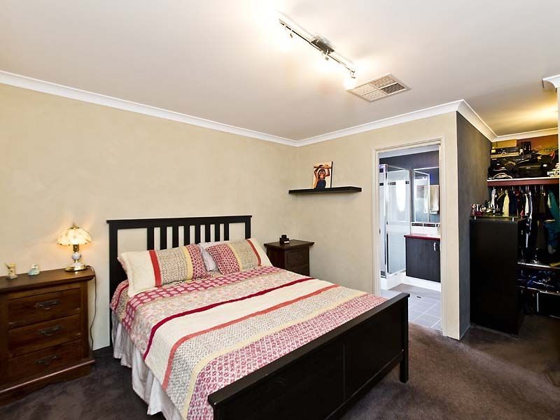 5 Spruce Terrace, Aubin Grove WA 6164