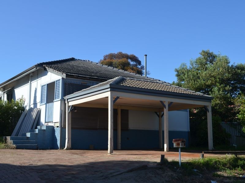 1/6 Stannard Street, St James WA 6102